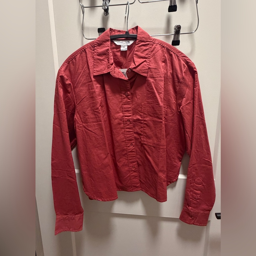 BRAND NEW Old Navy Cropped Button Up Blouse
